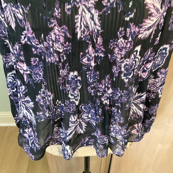 Veronica Beard silk floral black purple lace fairy pleat sleeve blouse goth 12 - Picture 15 of 15